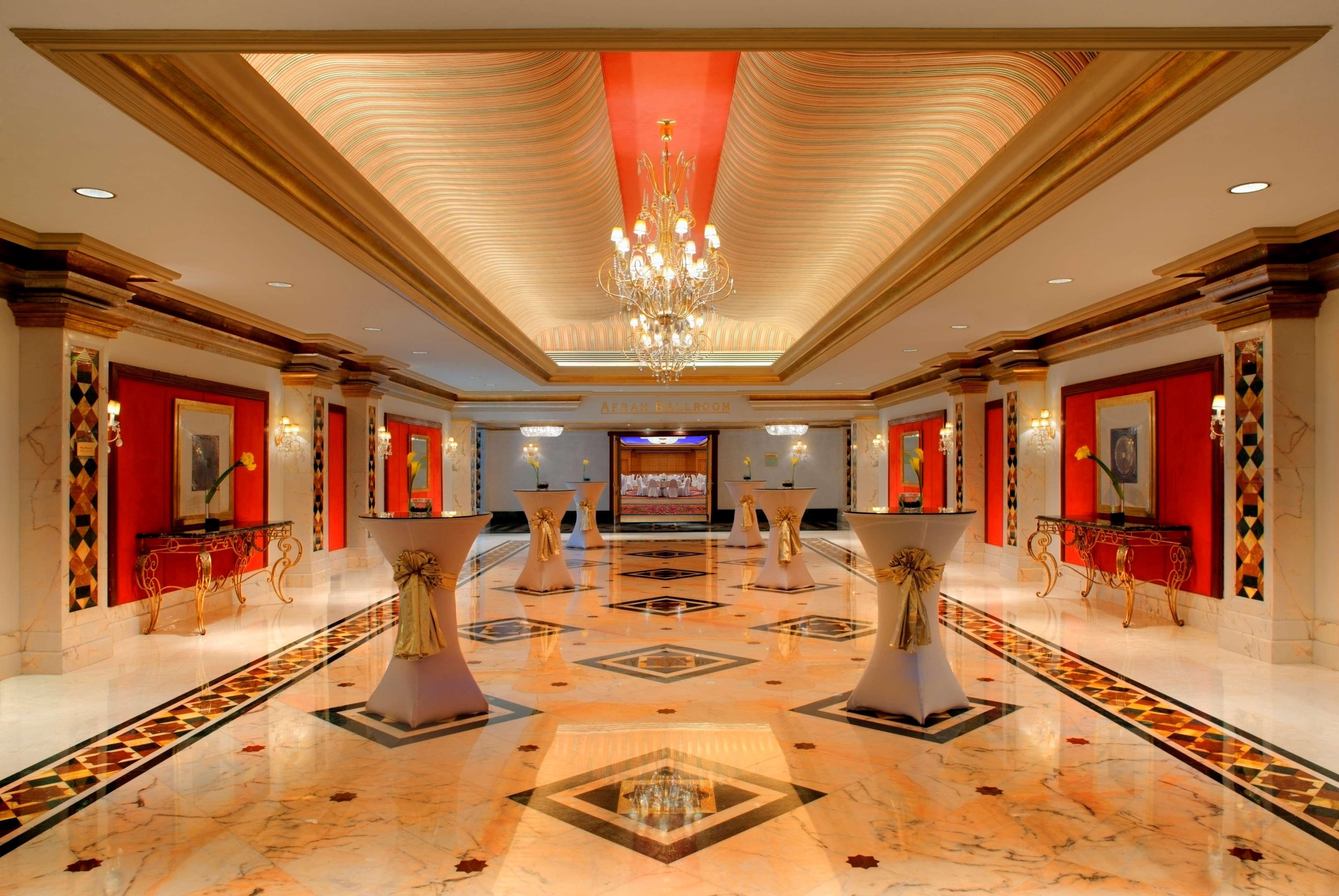 Grand Hyatt Hotel 5*